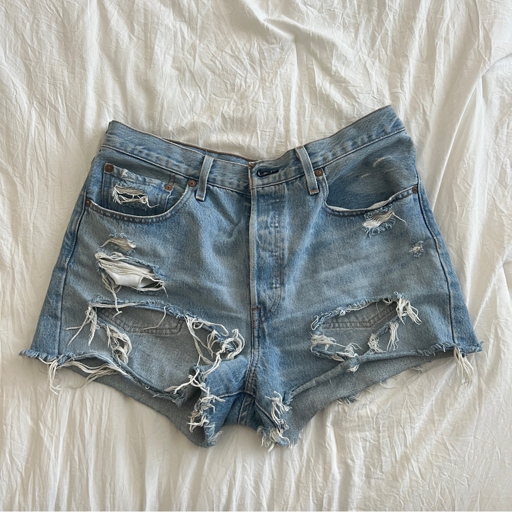 Levi’s 501 jean shorts
